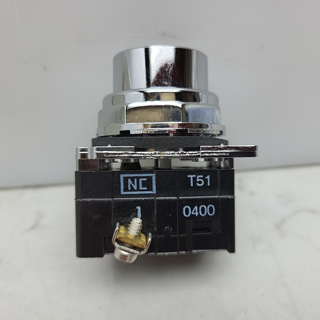 Cutler Hammer 10250T101-51 Push Button Flush Operator Black Series A1