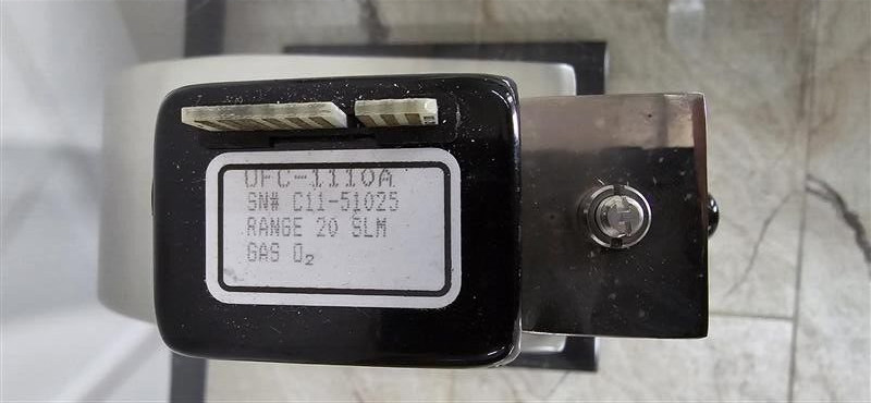 Unit Instruments UFC-1110A Mass Flow Controller, 20 SLM 02