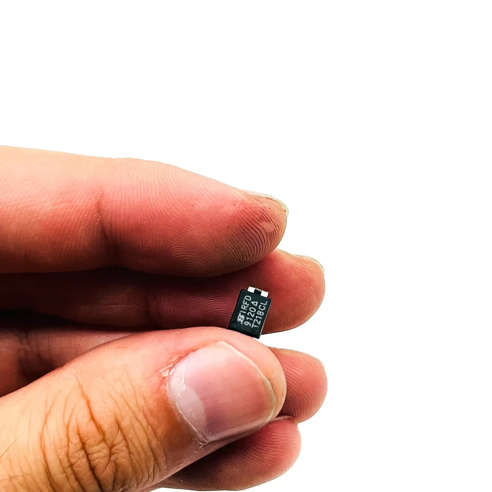 98 pcs International Rectifier IRFD9120 T218CL P-Channel Hexfet Power Mosfet