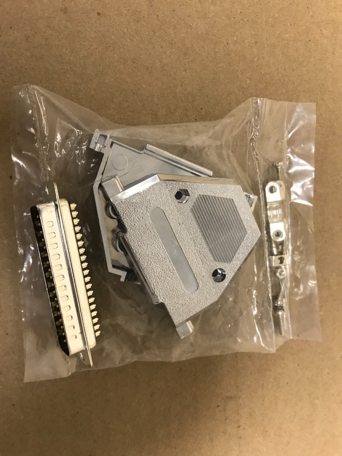 DB37 D-SUB 37-Pin Male Solder Cup Serial Connector+ Metalized Plastic Hood Shell