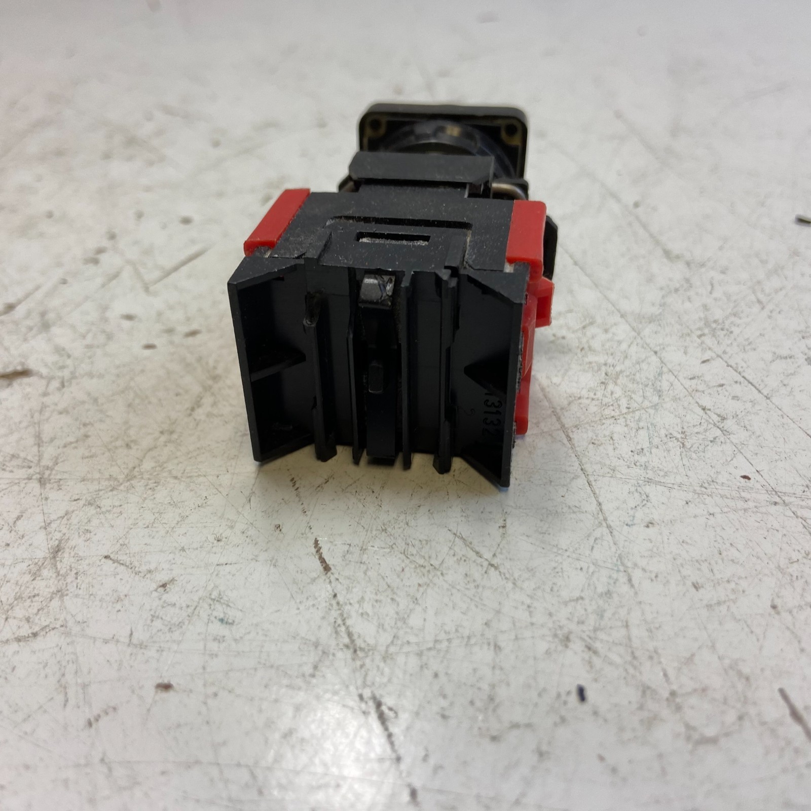 SQUARE D 9001 DG02 Contact Block With switch