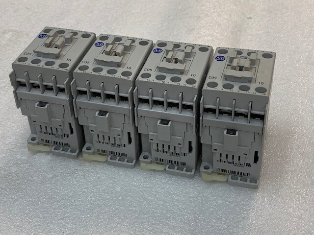 Lot of 4 Pcs – 100-C09*10 Magnetic Contactor Coil Voltage 110/120VAC New no Box