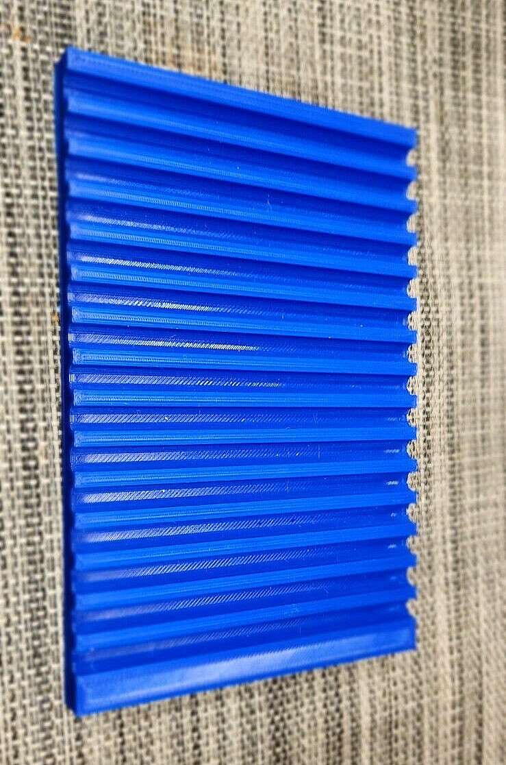 Honey Straw Holder – to seal up to 15 straws at once
