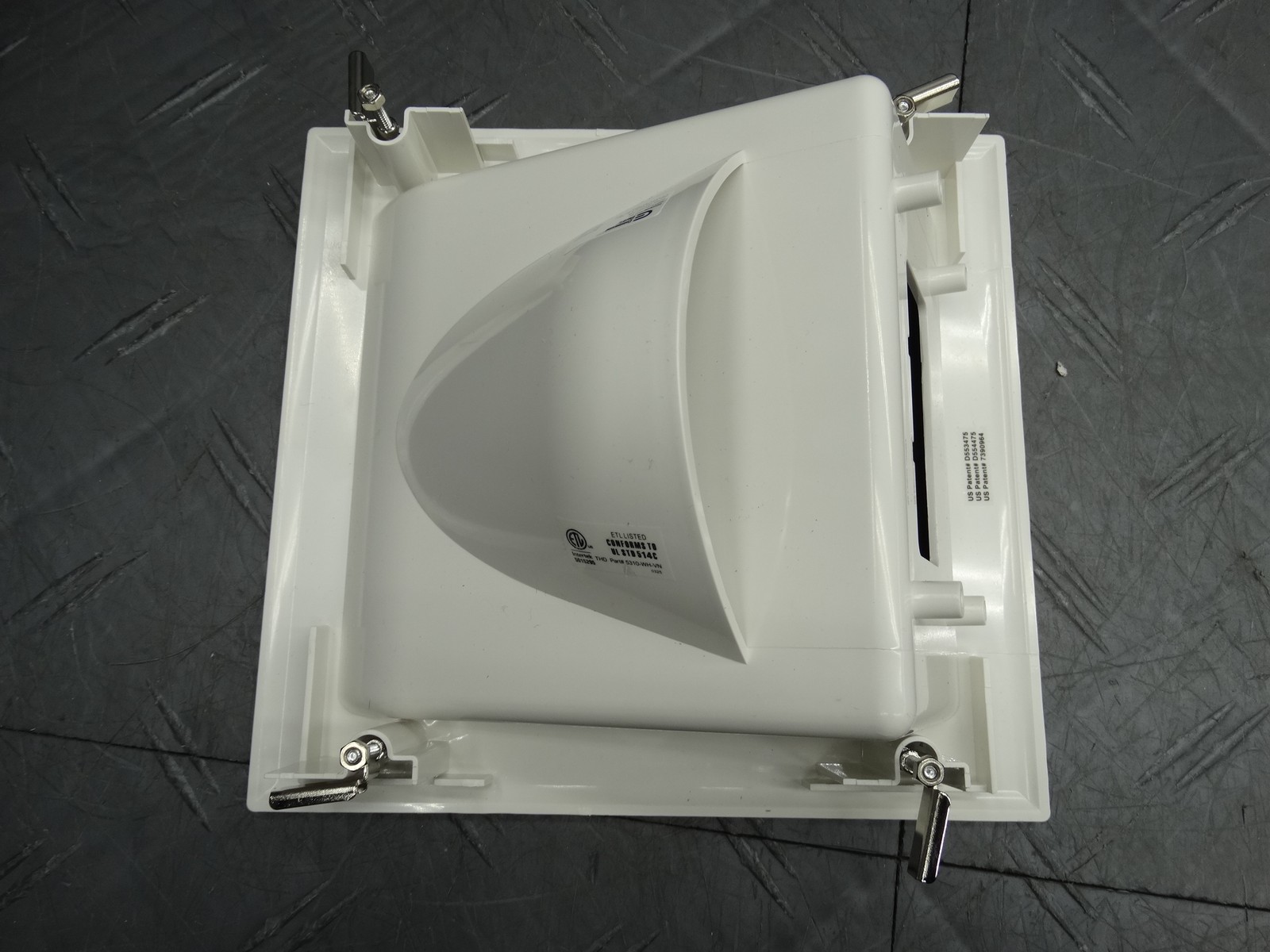 Commercial Electric 1-Gang 1-Decorator/Rocker/1-Duplex; Cable Wall Plate 1-Pack