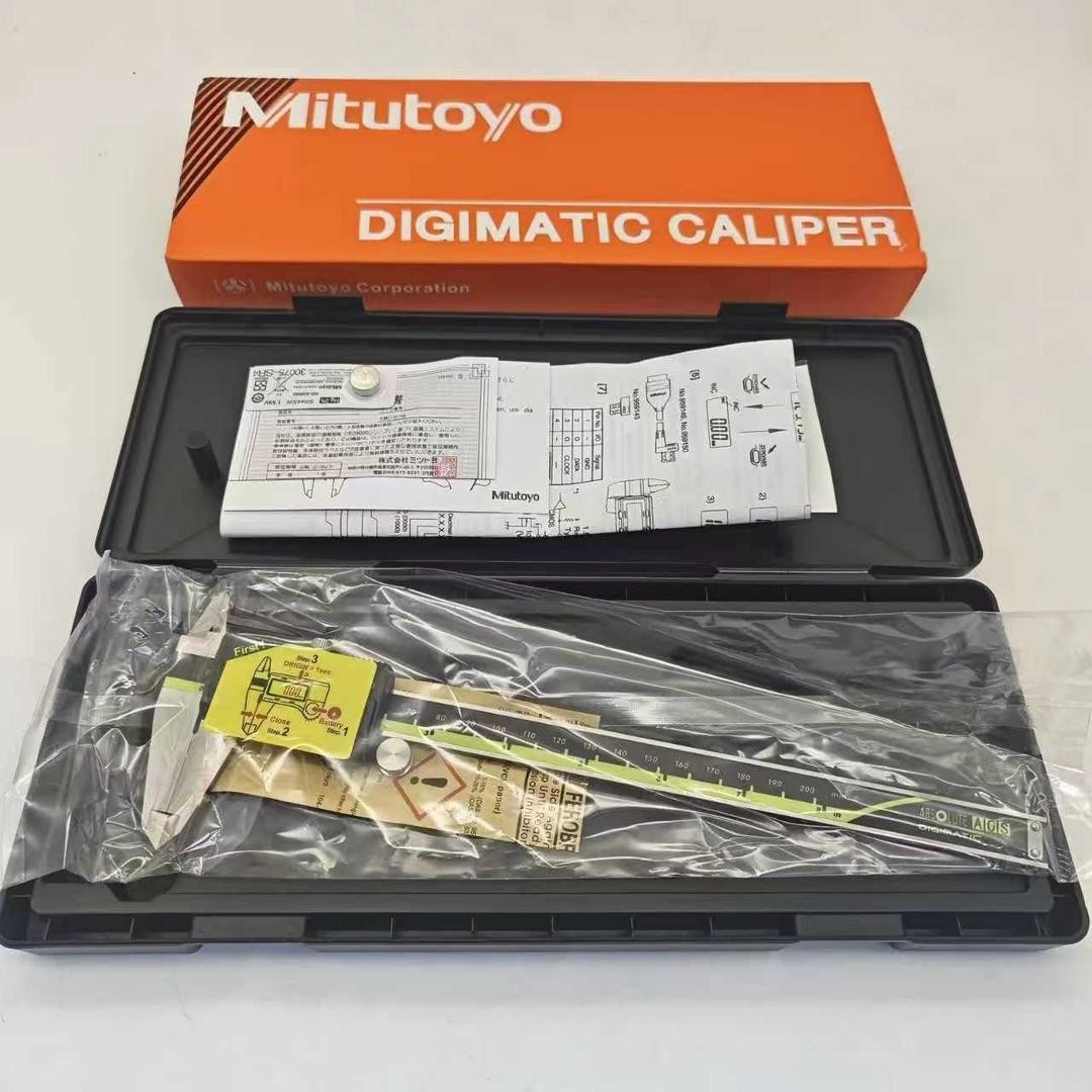 Japan Mitutoyo 500-196-30 150mm/6″ Absolute Digital Digimatic Vernier Caliper NW