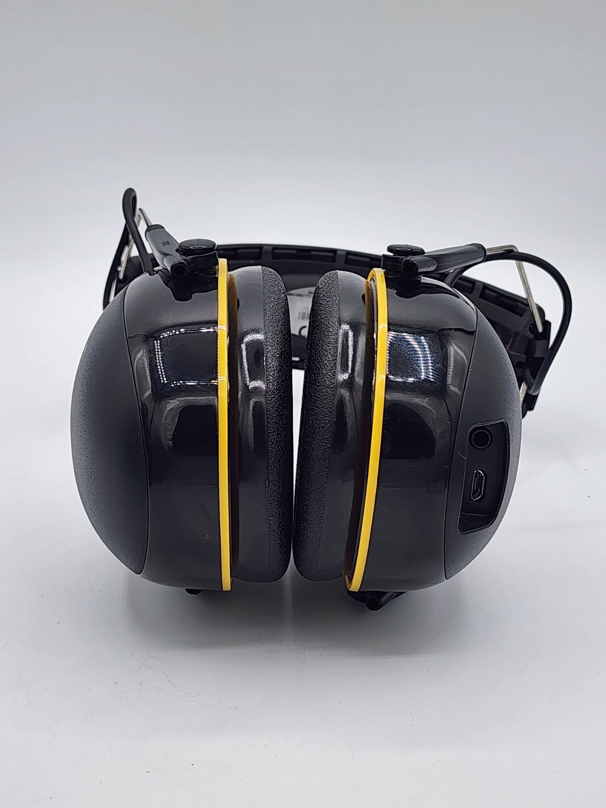 3M Work Tunes Wireless Bluetooth Headset Hearing Protection Noise Canceling
