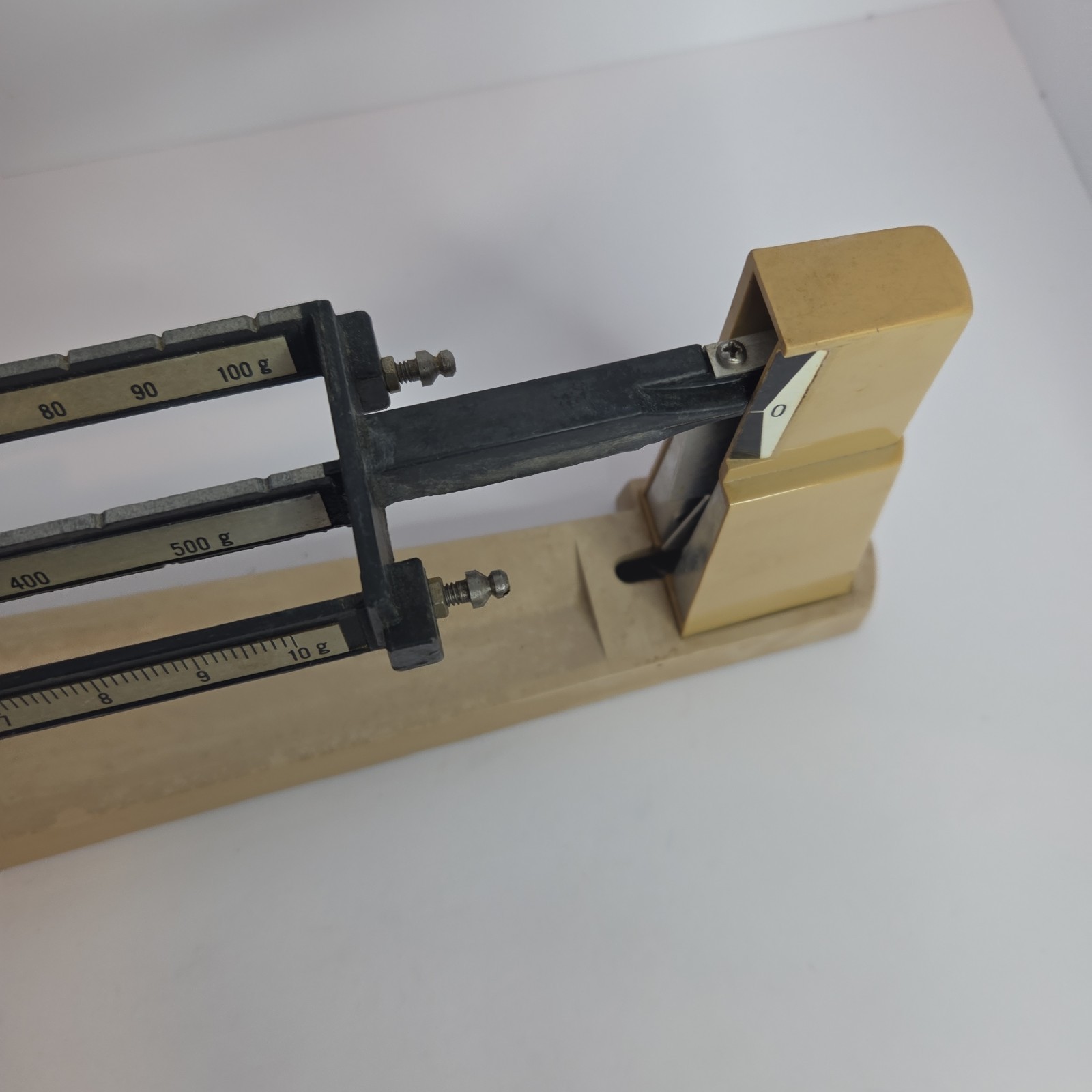 Ohaus Triple Beam Balance Scale 2610g 700 Series Vintage Lab USA Made