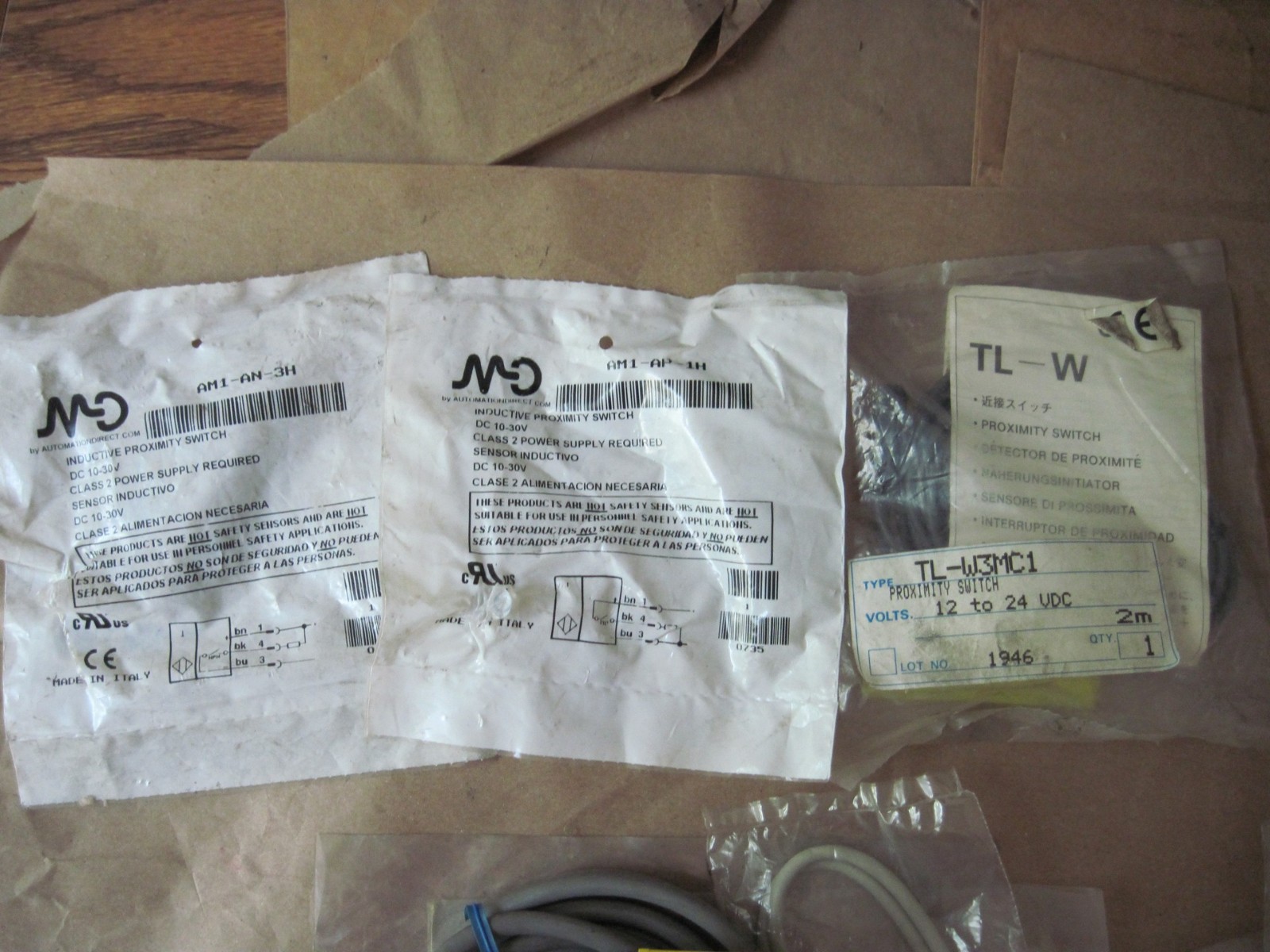 Lot of Proximity Sensors, Switches, Cables, Banner, AutomationDirect, Mostly New