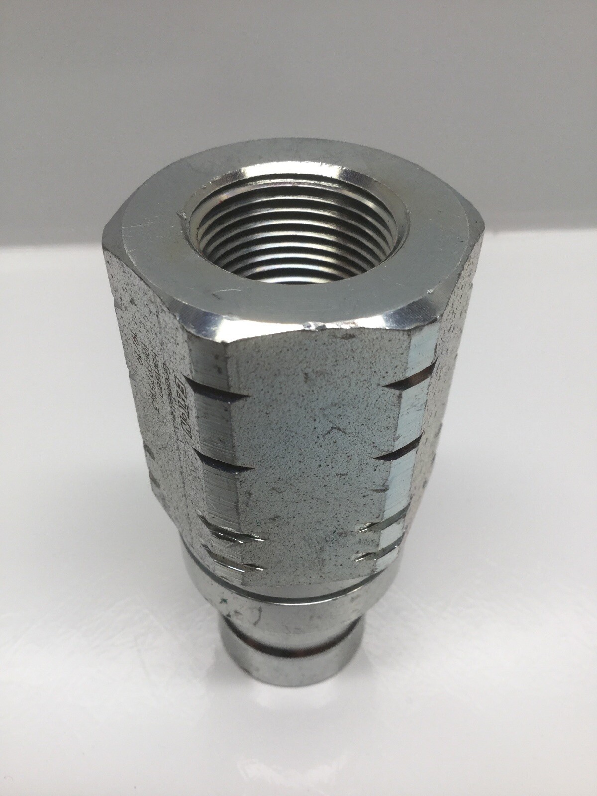 Eaton 19FFP75143 FF Series Male Plug 3/4 14f Female NPT Quick Disconnect