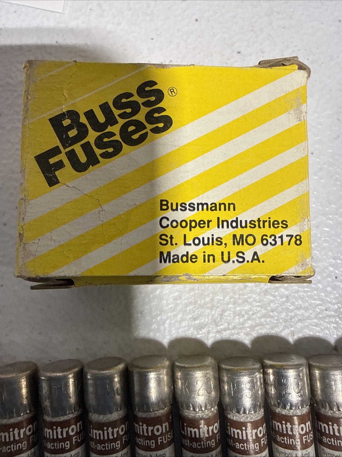 Box of 10 brand new Buss Fuses KTK-20 Made In USA New Old Stock