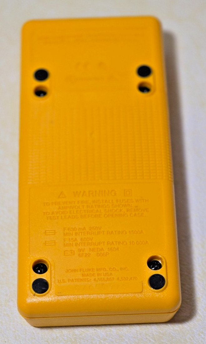 Used Fluke 23 Series II Digital Multimeter CAT III w/TL75 Test Leads & C20 Case