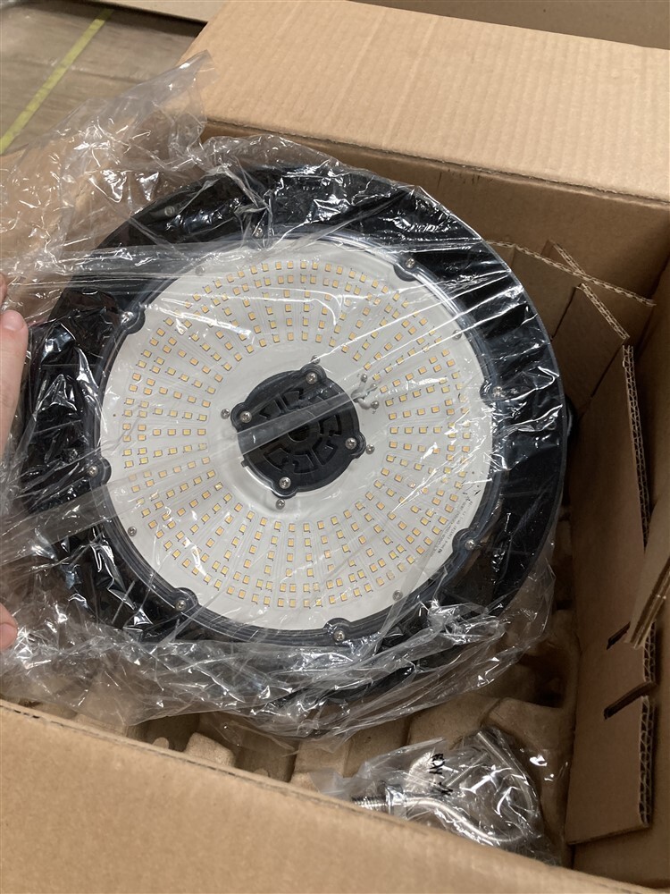 6 CFI Day-Brite High Bay LED 11″ 4000k/5000k Light Fixtures HCY14L8CST-UN3-DIM
