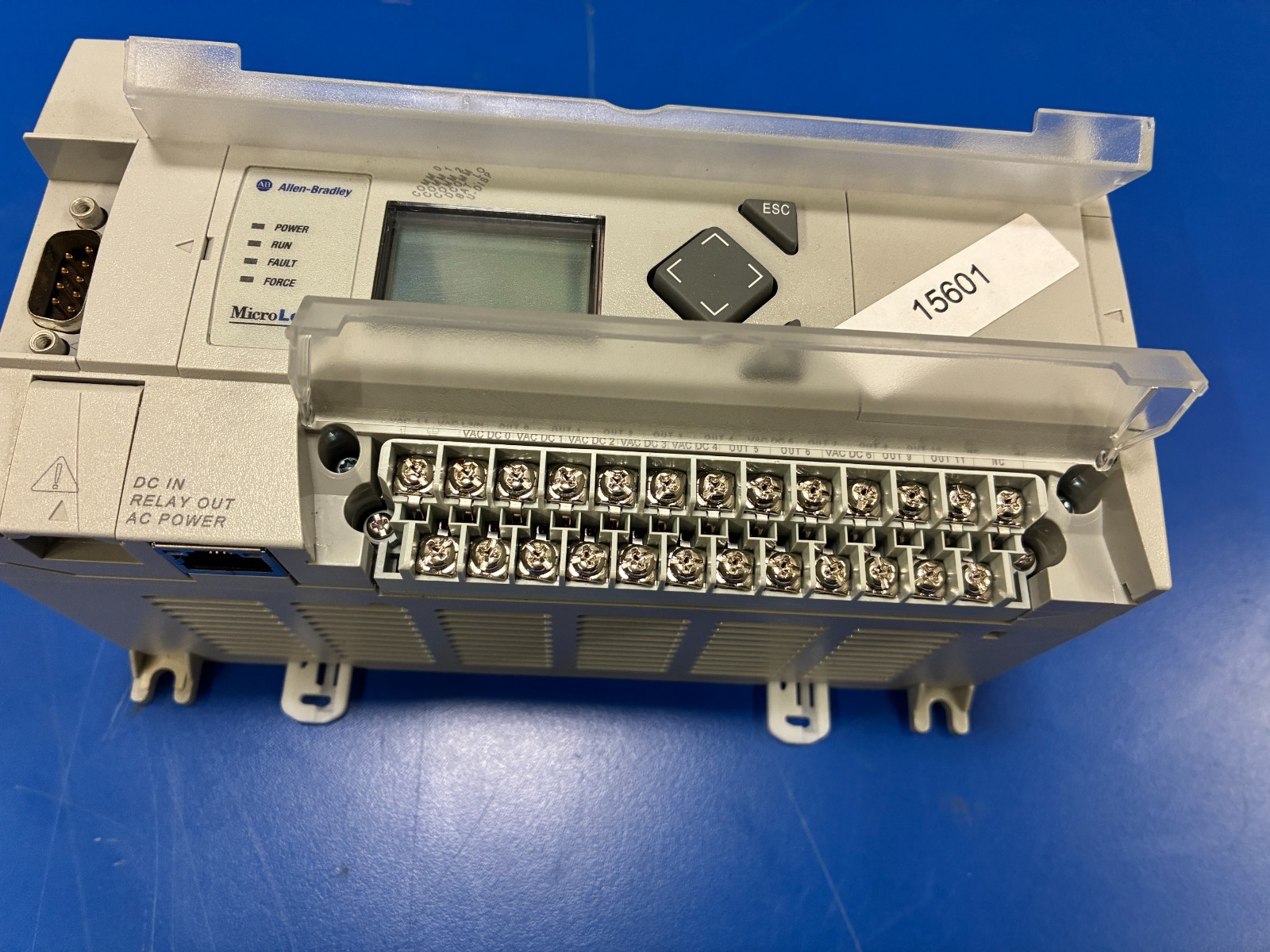 15601 Allen Bradley PN 70594 micrologic 1400 32 point controller cat: 1766-L32bw