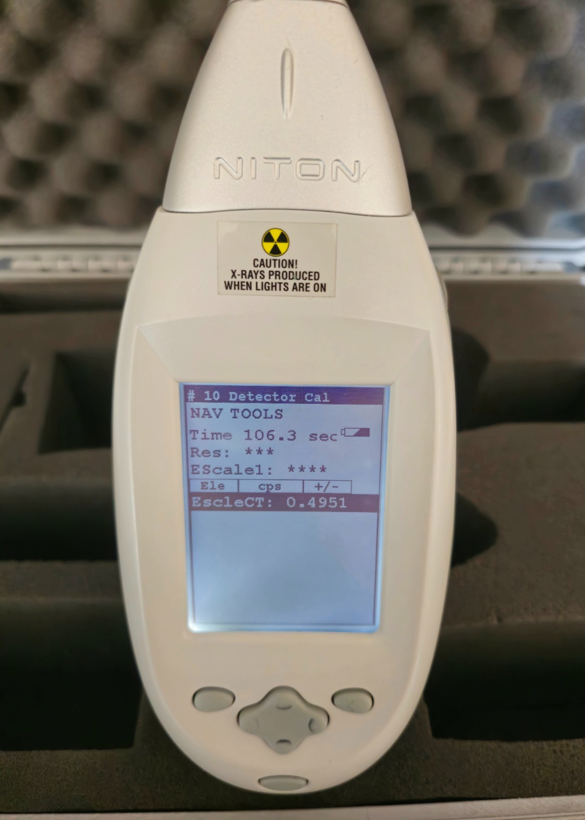 Thermo Scientific Niton XLp 300A XRF Analyzer Cd-109 Powers On w/ Case