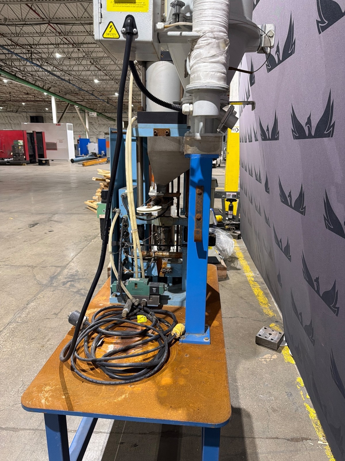 MINI-JECTOR 45 Benchtop Injection Molding System USED