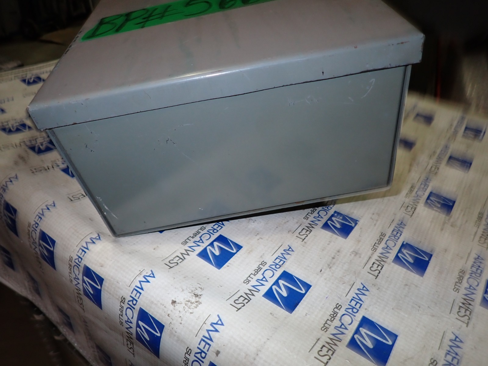 Square D PQ3603G 30 amp 600 volt Fusible 3 Phase 3 Wire Busway Switch BP566