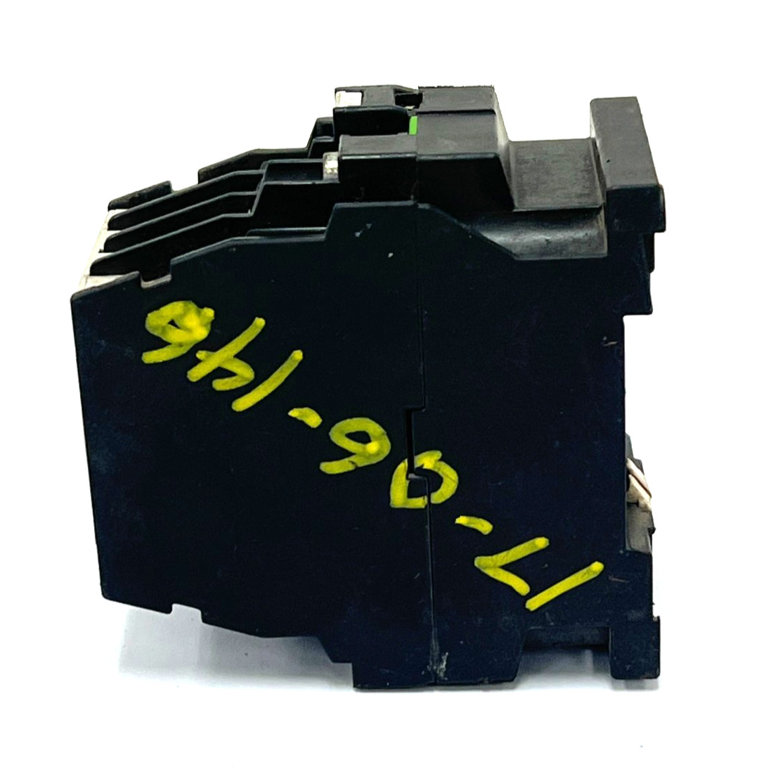 SIEMENS CONTACTOR 20A 600V AC 75°C TEMP RANGE 3TF4010-0A