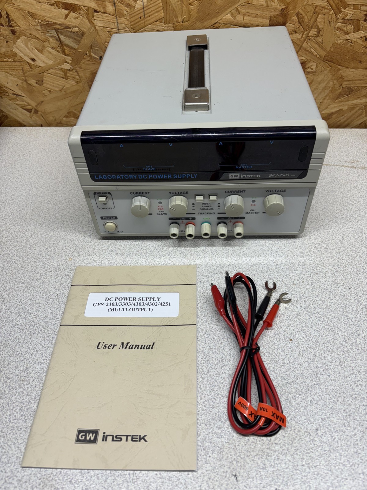 GW Instek GPS-2303 2-Channel Adjustable DC Linear Power Supply 0-30 V, 0-3 A