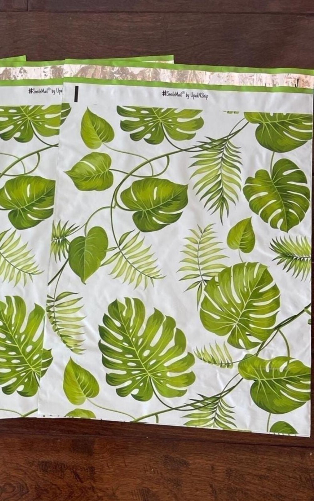 10 OR 20 Pack – 14.5×19″ XL Banana Leaves Designer Poly Mailers! Non-Padded!