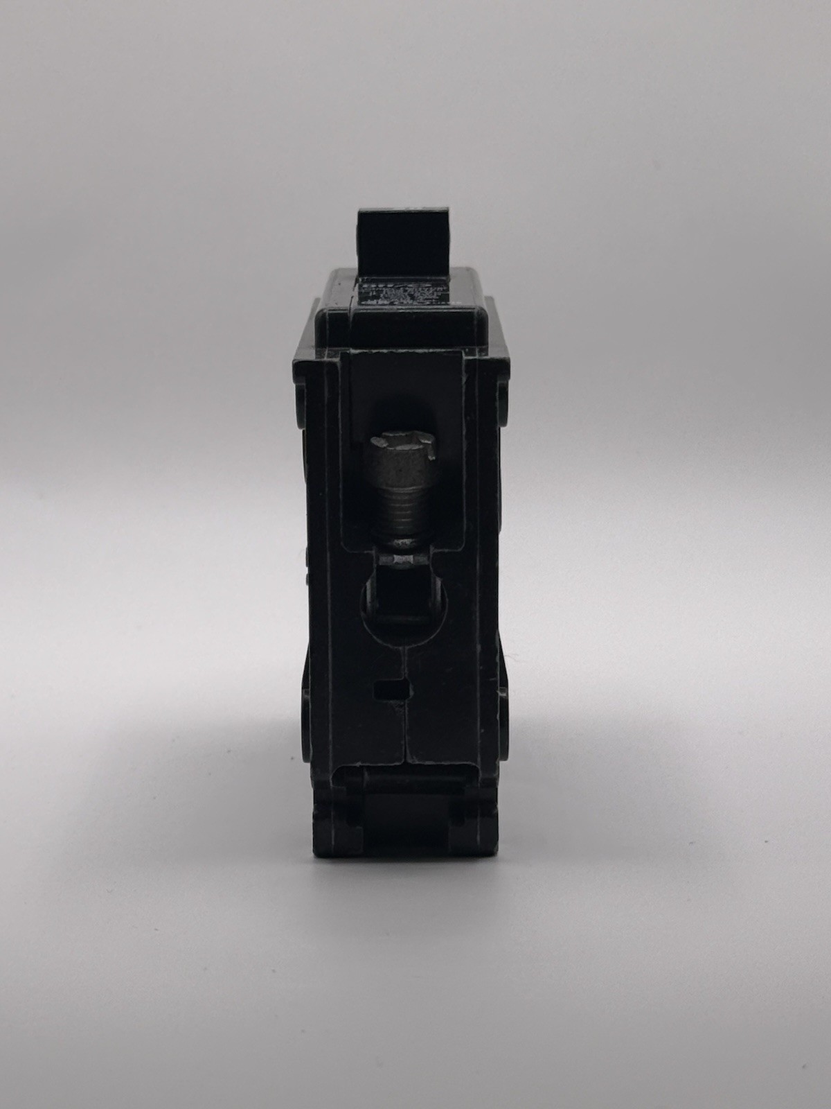 (1) NEW Eaton BR120 20Amp Single Pole Circuit Breaker Cutler Hammer