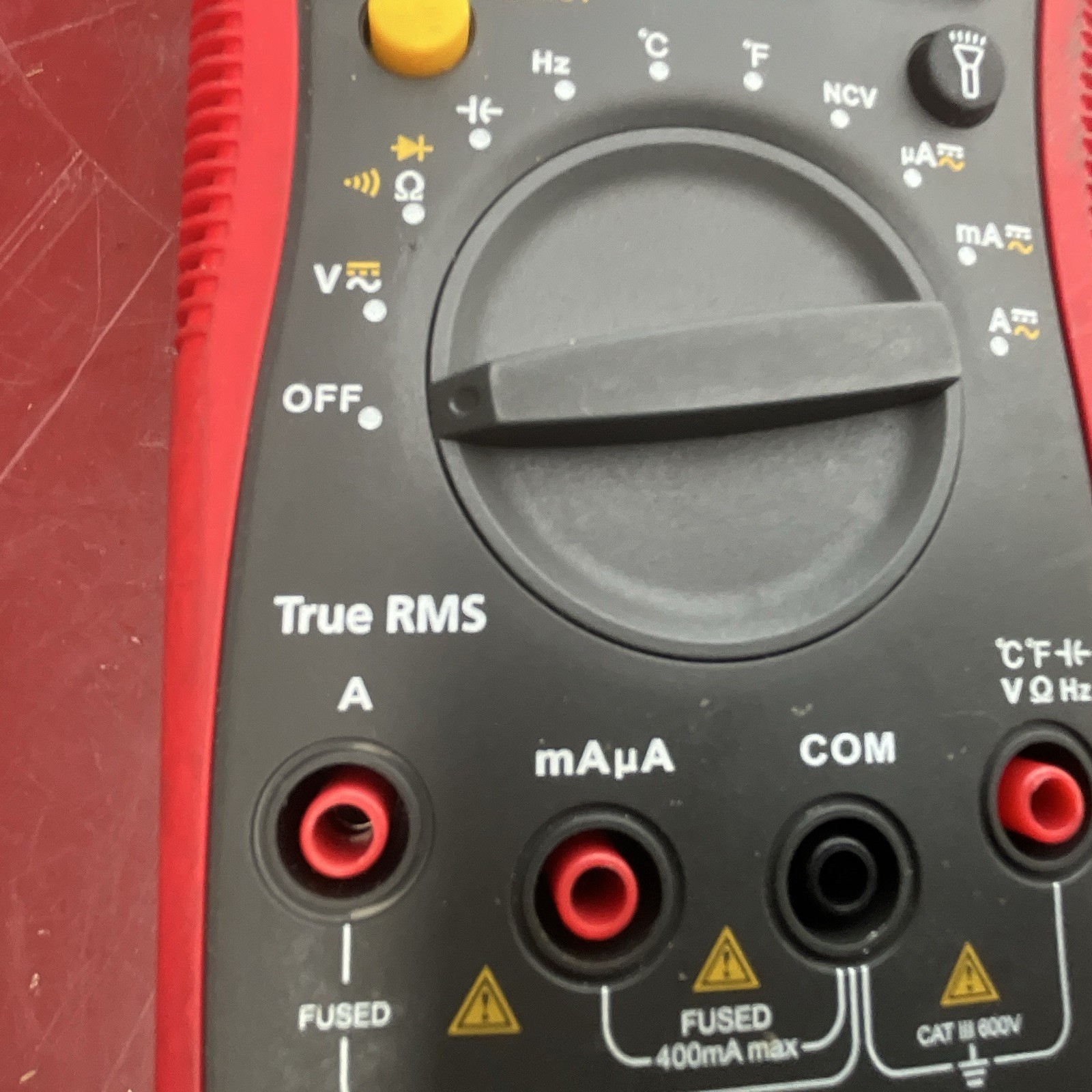 Amprobe AM-530 True RMS CAT III 600V 4000-Count Multimeter w/ Leads Probe