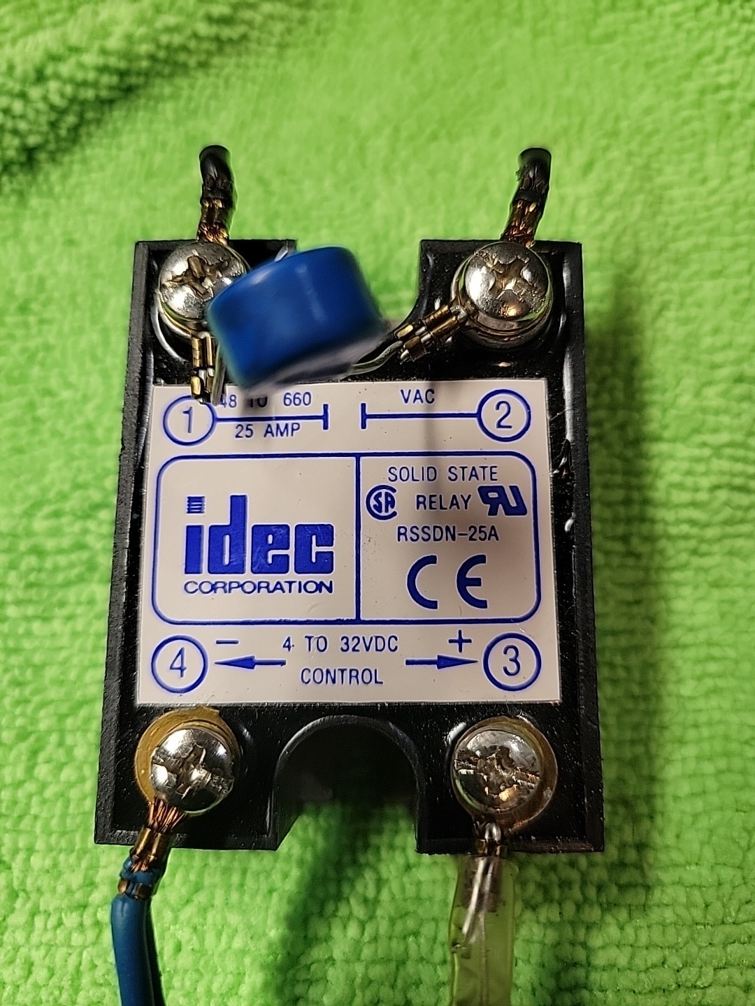 IDEC RSSDN-25A Solid State Relay, 48-660VAC 25A, 4-32VDC. Probably Not Used.