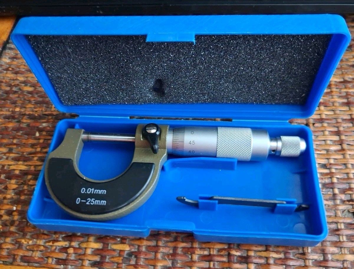 No Name Mechanical Outside Micrometer 0.01 mm 0-25 mm With Key For Calibration