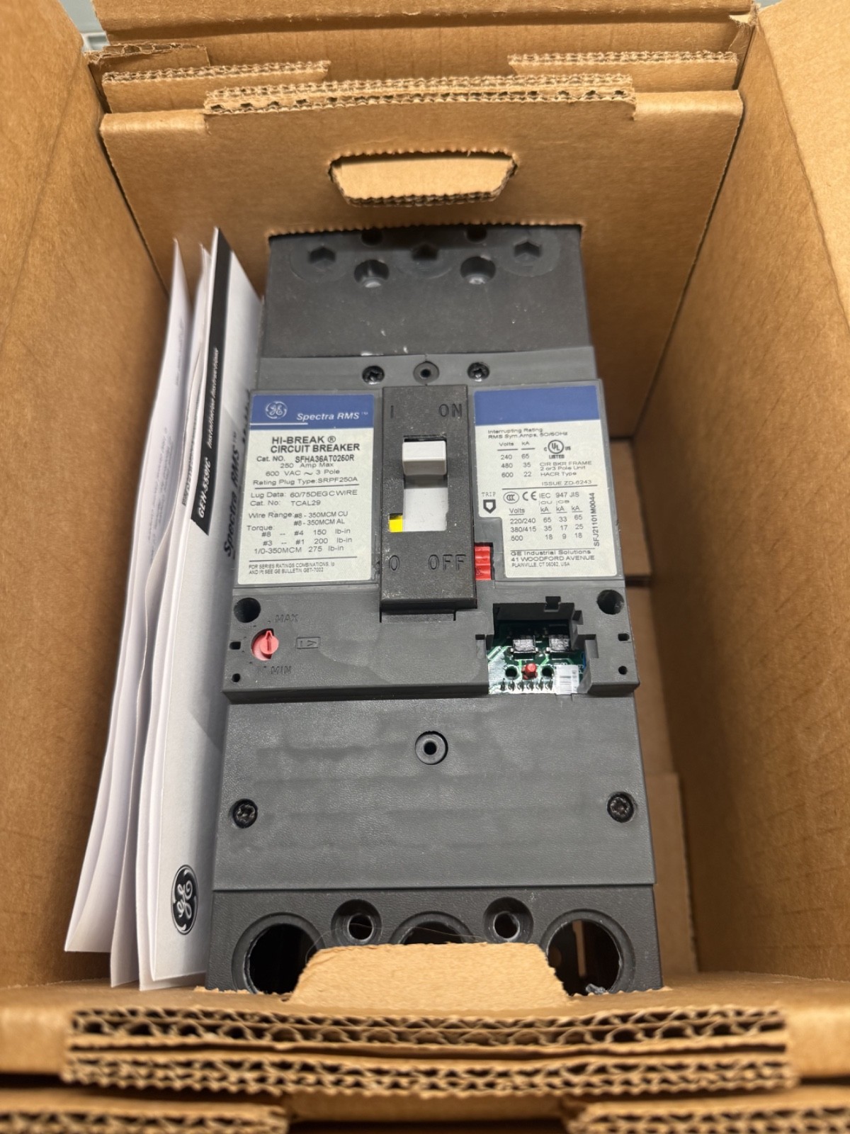 NEW GE SFHA36AT0250 3p 600v 250a 35k Circuit Breaker !FRAME ONLY!! NEW IN BOX