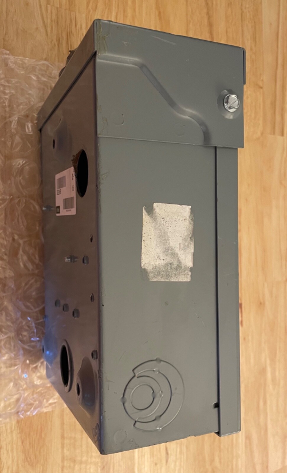 SQUARE D SAFETY Disconnect – SWITCH D221NRB SERIES ENCLOSURE 30 AMP