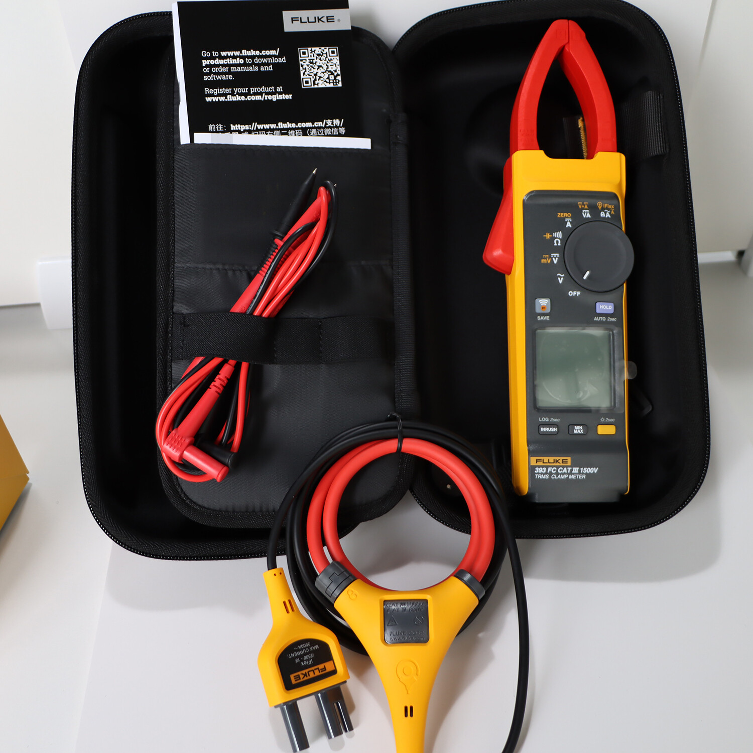 Fluke 393 FC CAT III 1500V TRMS Wireless Clamp Meter with iFlex, IP54-Rated
