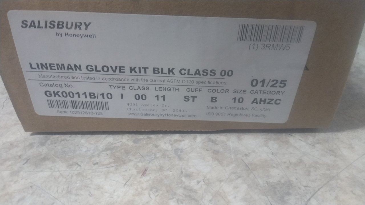 Salisbury GK0011B/10 Size 10 11 In Glove Length Class 00 Electrical Glove Kit