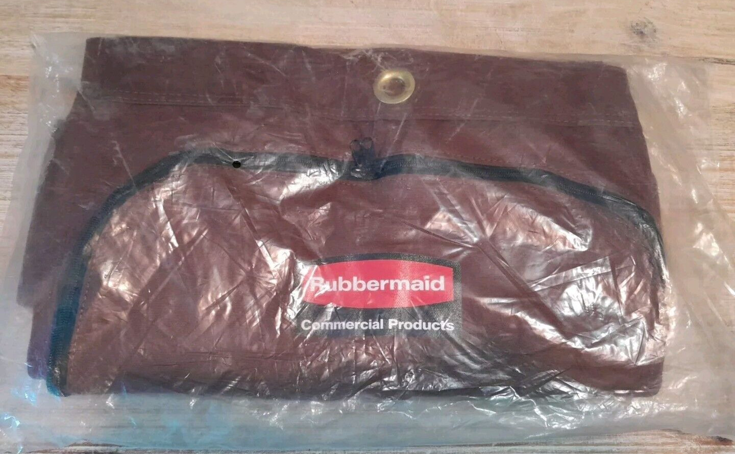 Rubbermaid 1966887 30 G. Brown High Capacity Vinyl-Lined Canvas Housekeeping Bag
