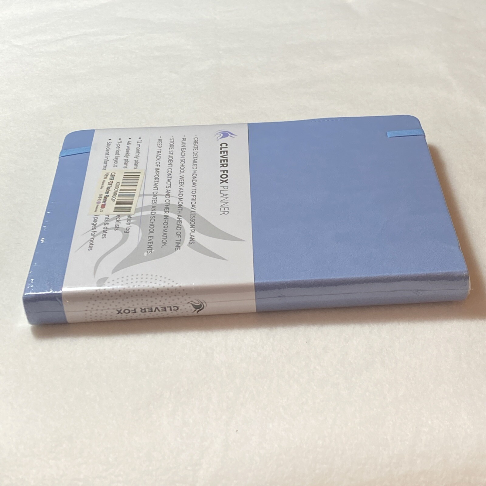 Clever Fox Teacher Lesson Planner Large Undated 7-Period Vertical Layout Blue