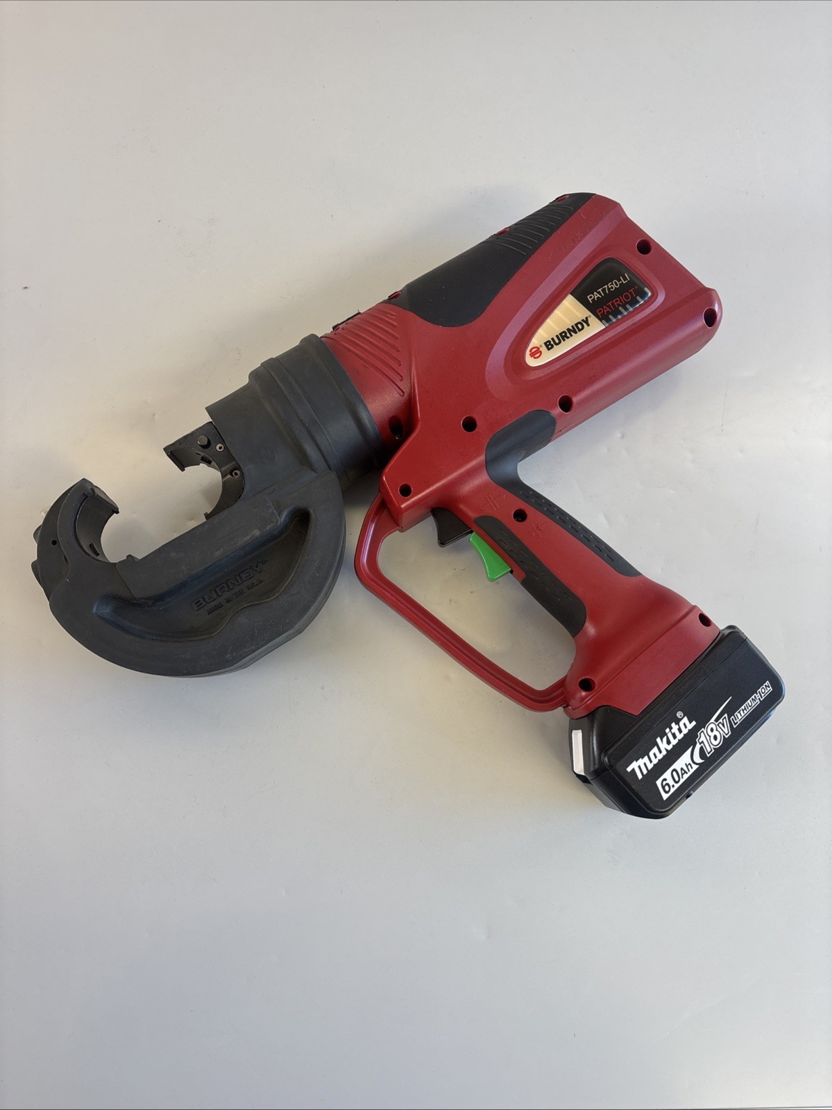 Burndy PAT750-LI Patriot Hydraulic NEW 6Ah Batteries Rubber Head Crimping Tool