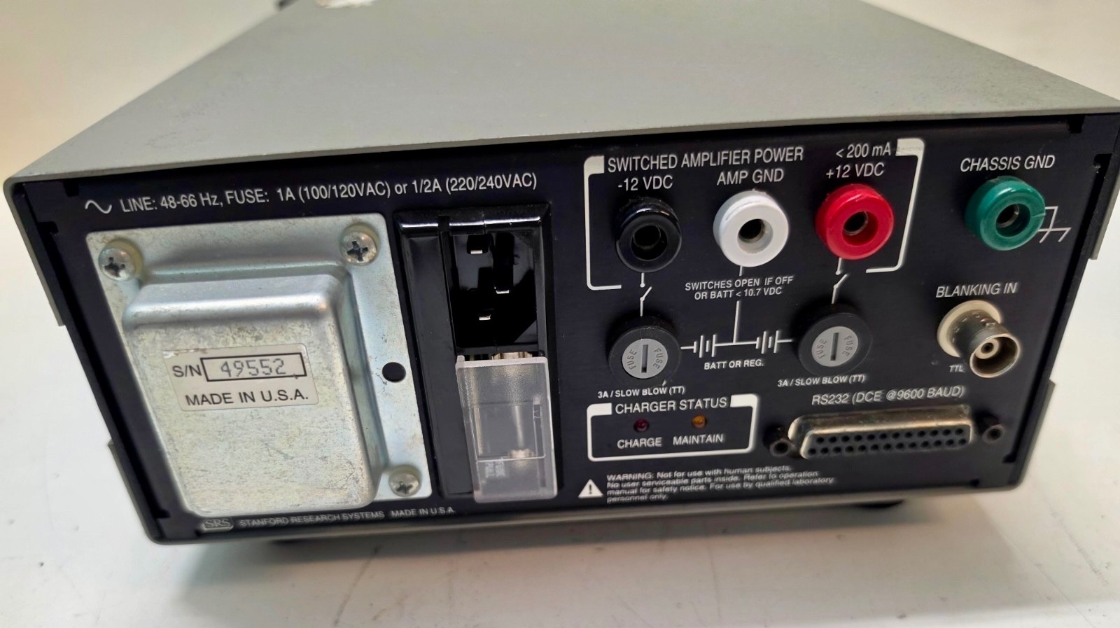 Stanford SR560 Research Systems Low-Noise Preamplifier NEW BATTERIES, TESTED