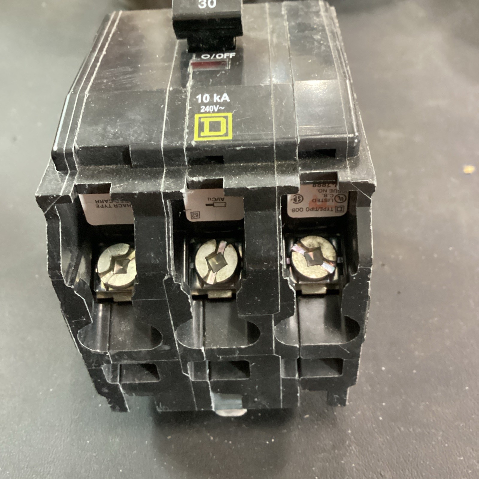 Square D QOB330 30 A Miniature Circuit Breaker Used