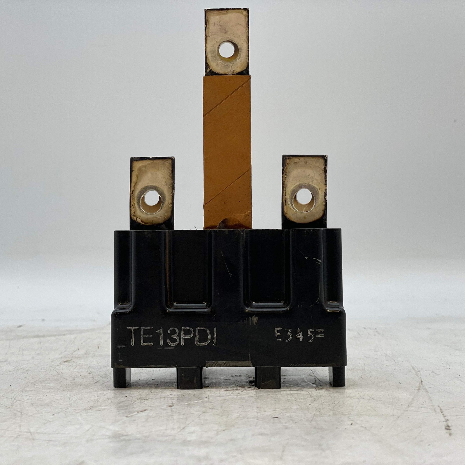 GE TE13PD1 Plug-In Mounting Base Assembly, 150A, 3P (Used)