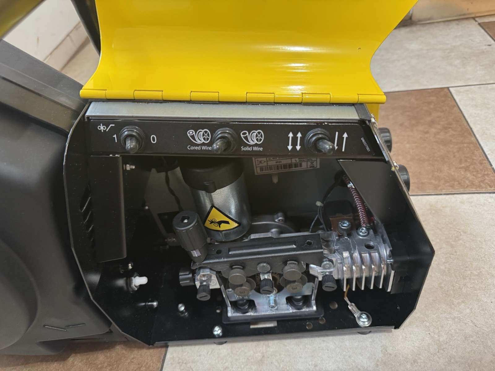 Esab Warrior Feed 304 wire feeder