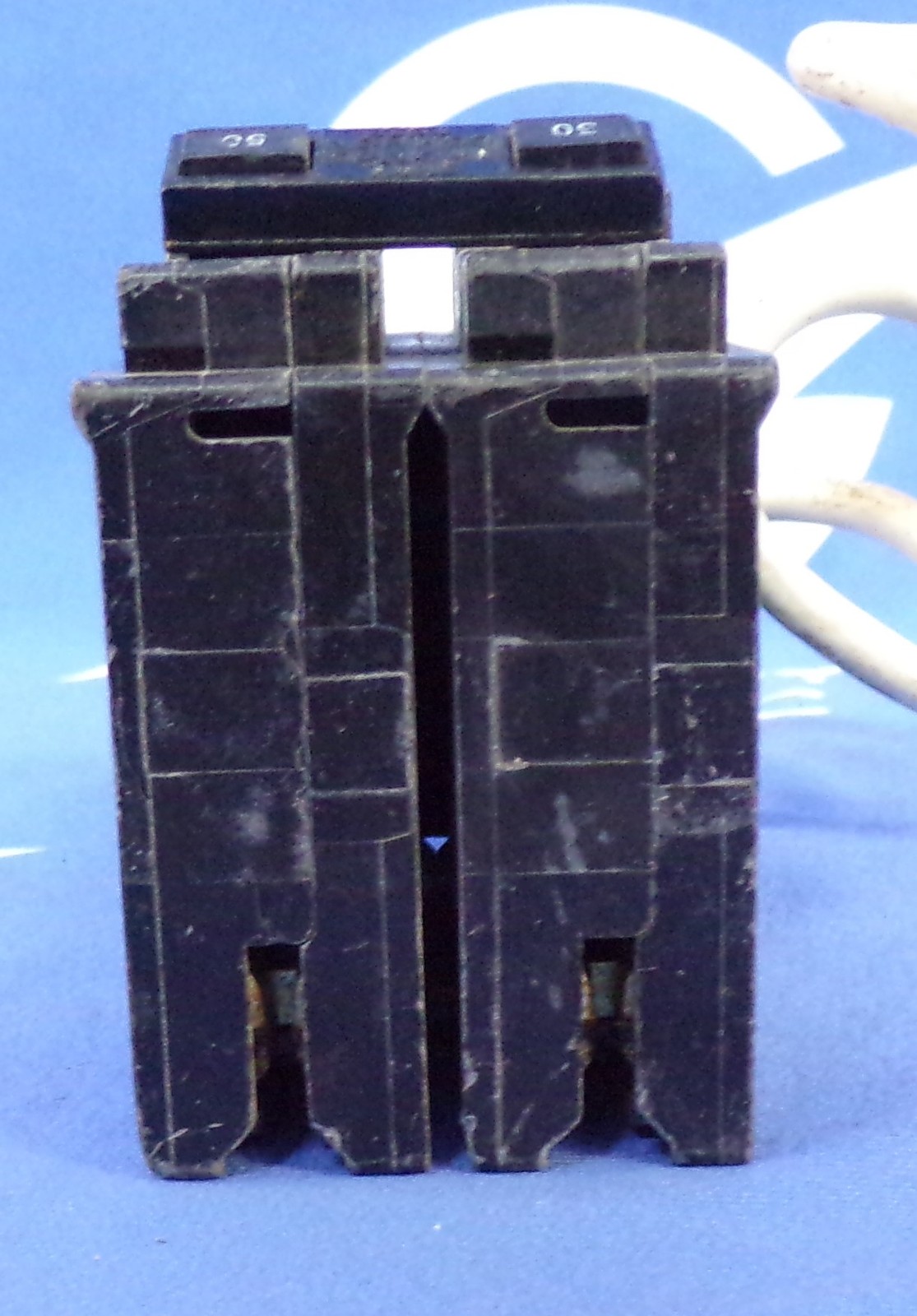 SQUARE D CIRCUIT BREAKER HOM250GFICP 50A 120/240V 2P**COSMETIC DAMAGE**1YR WARRA