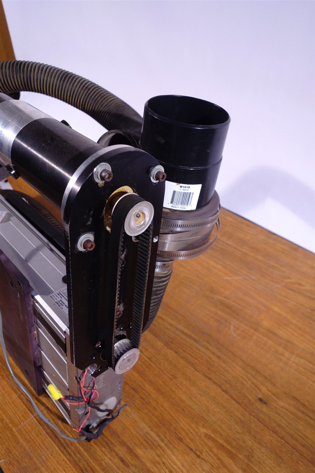 Isel Automation 490mm stage / Translation table with Dynetic 90VDC Servo Motor