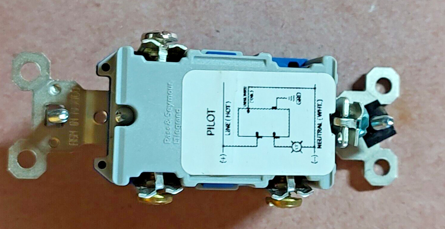 PASS & SEYMOUR PS15AC1-CPL LEGRAND Single Pole Pilot Switch 15A 120VAC