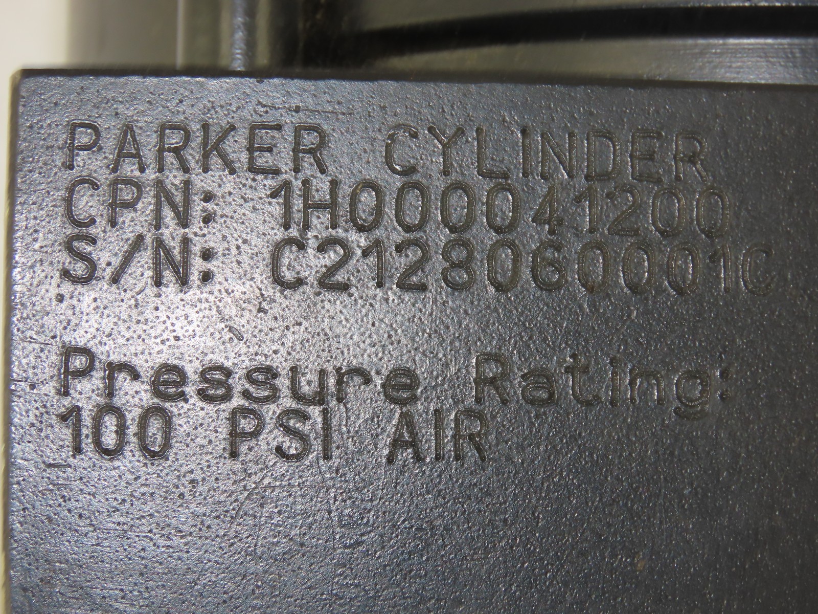 Parker 6.00H2ANJLUS14A23.000 6″ Bore X 23″Stroke Air Cylinder With Rod Lock