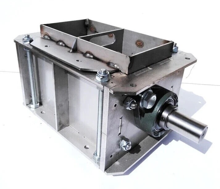 SHREDDER FULLY BUILT – 21 x 5MM 3 BLADE ROTATING SHEAR CUTS PLUS 6MM SIEVE