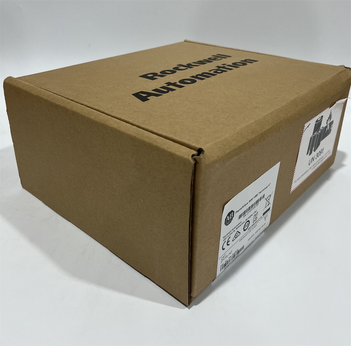 2711R-T4T Allen-Bradley 2711R-T4T PanelView 800 4-inch HMI Terminal