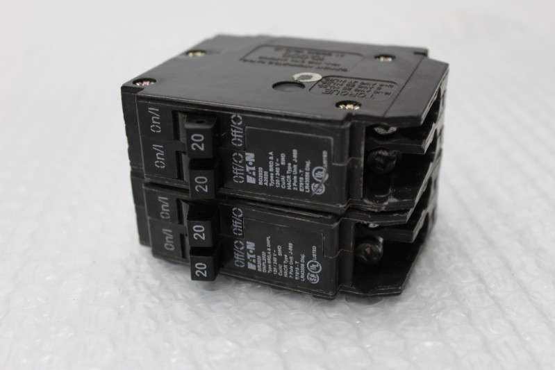 EATON BR2020 BREAKER 2POLES 20AMPS LOT OF 2 UNMP