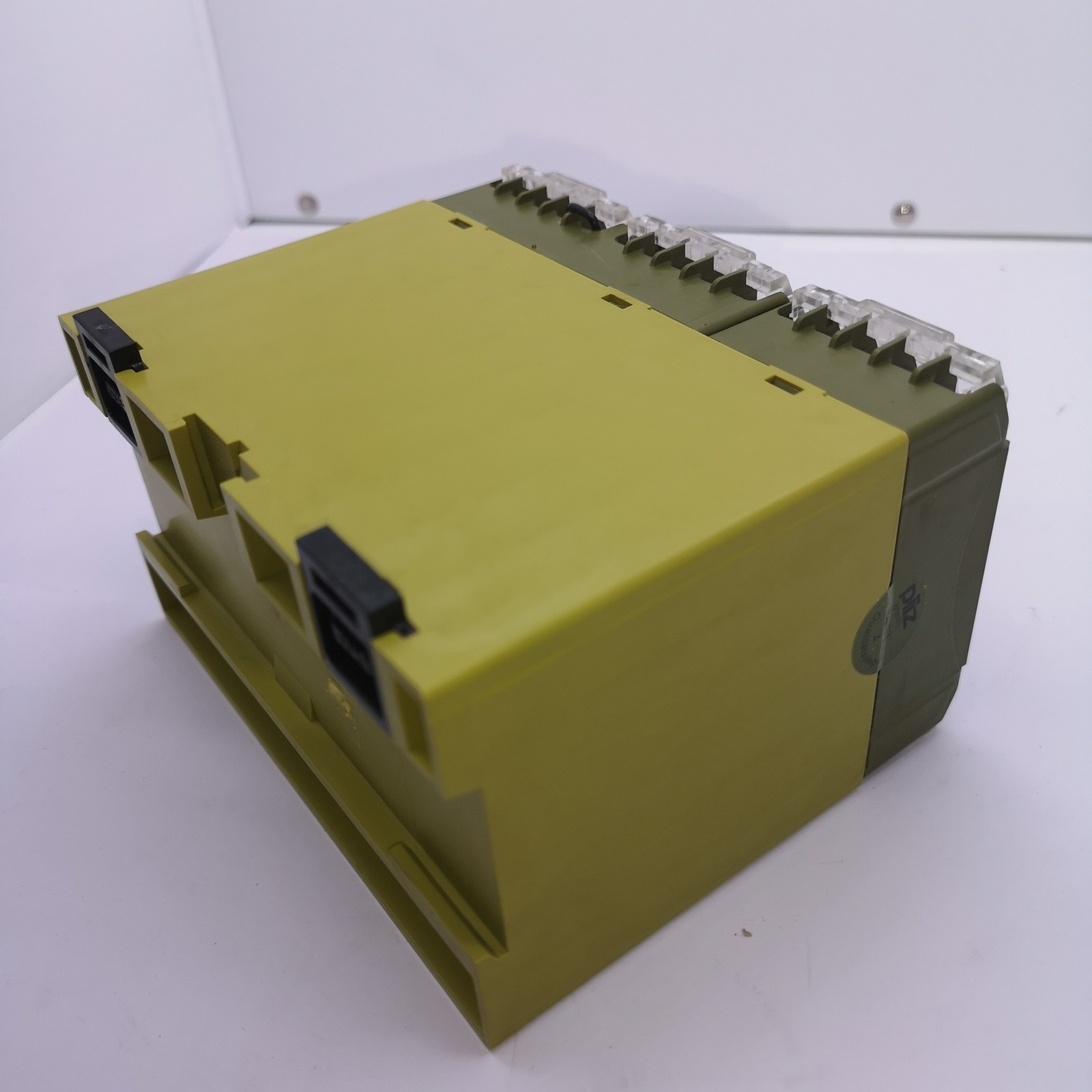 Pilz 474894 PNOZ 3 Safety Relay