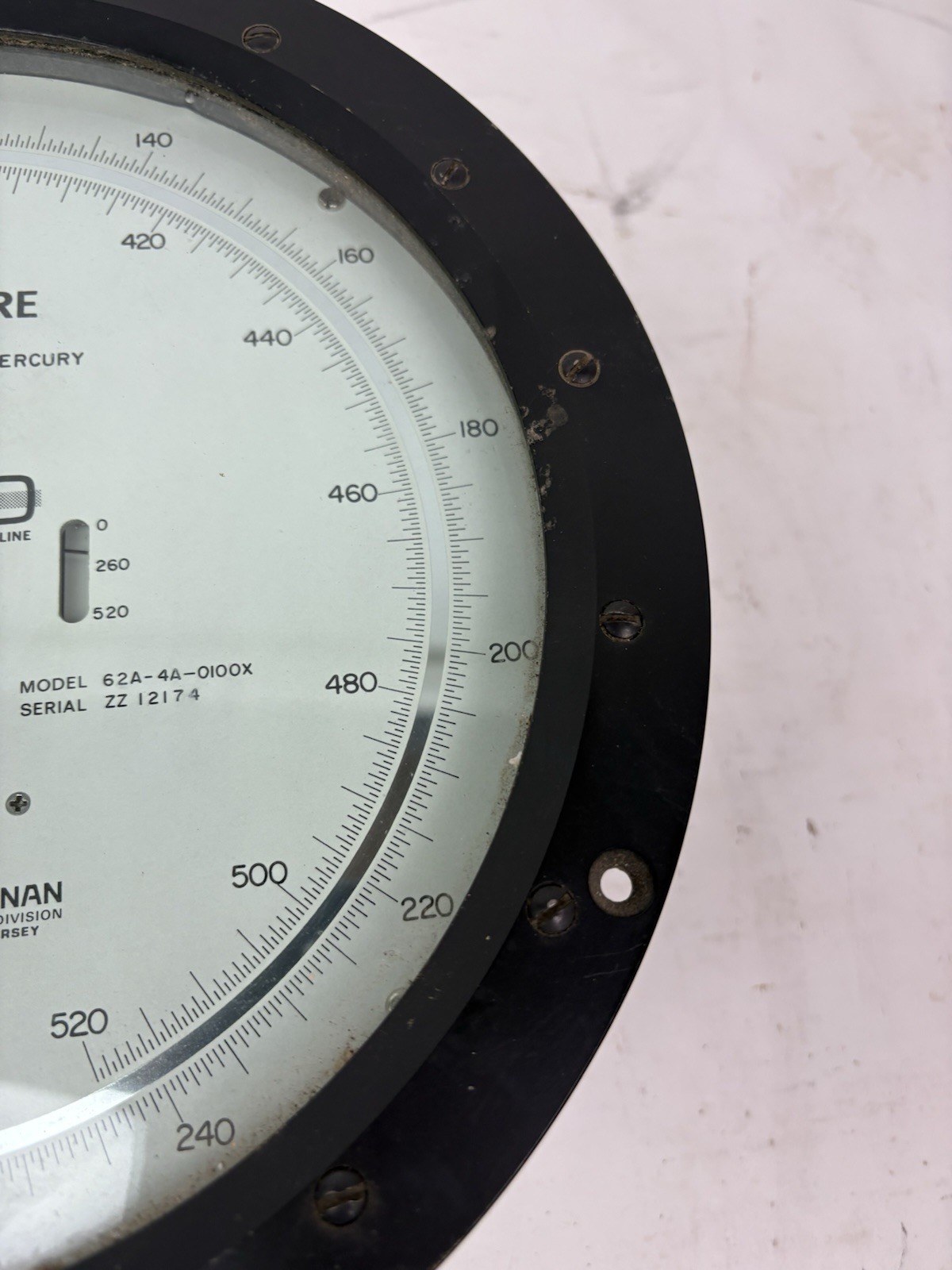 Wallace & Tiernan / Pennwalt Model 62A-4A-0100X SER Absolute Pressure Gauge