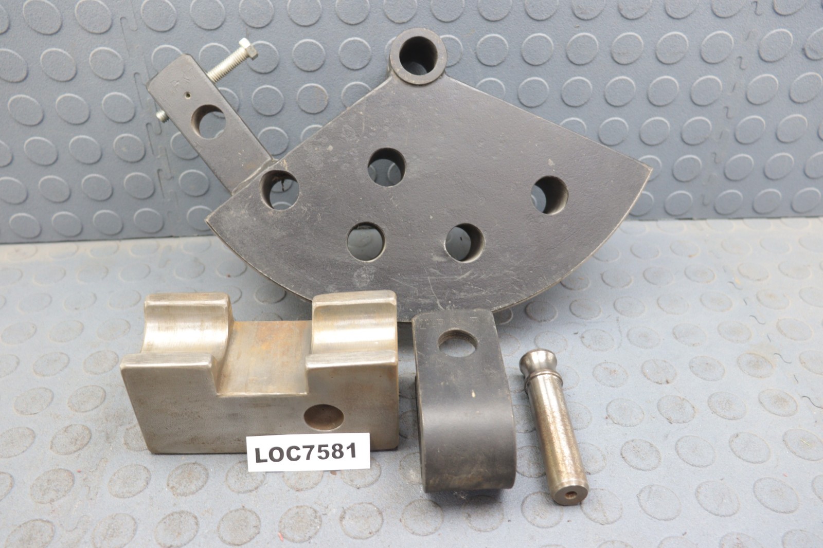 1-1/4P X 7 ROUND TUBE, PIPE BENDING DIE UNKNOWN BRAND LOC7581