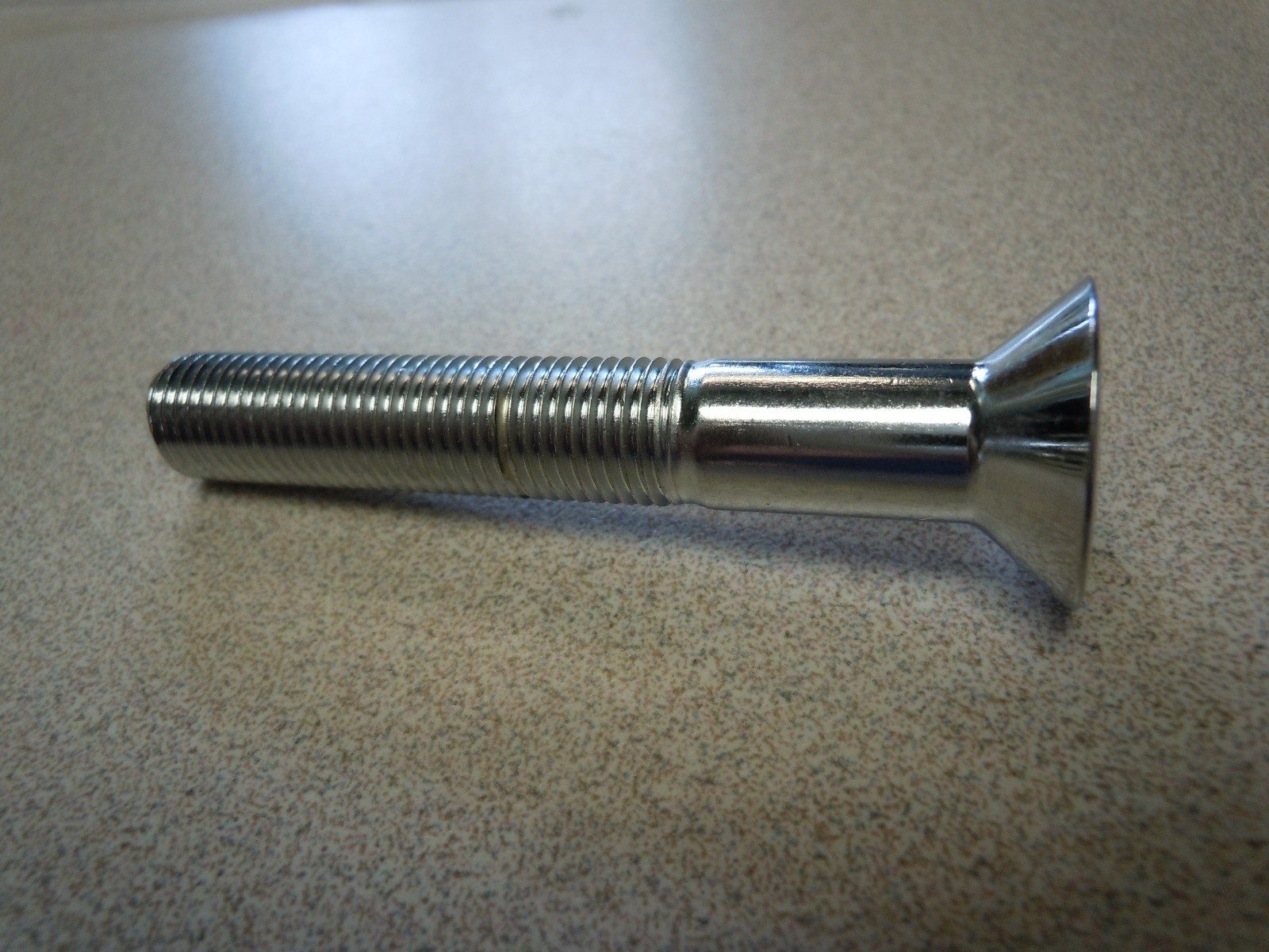 3/8″ x 2-1/2″ ASTM F83 Hex Drive Chrome Finish Alloy Steel Flat Socket Cap Screw