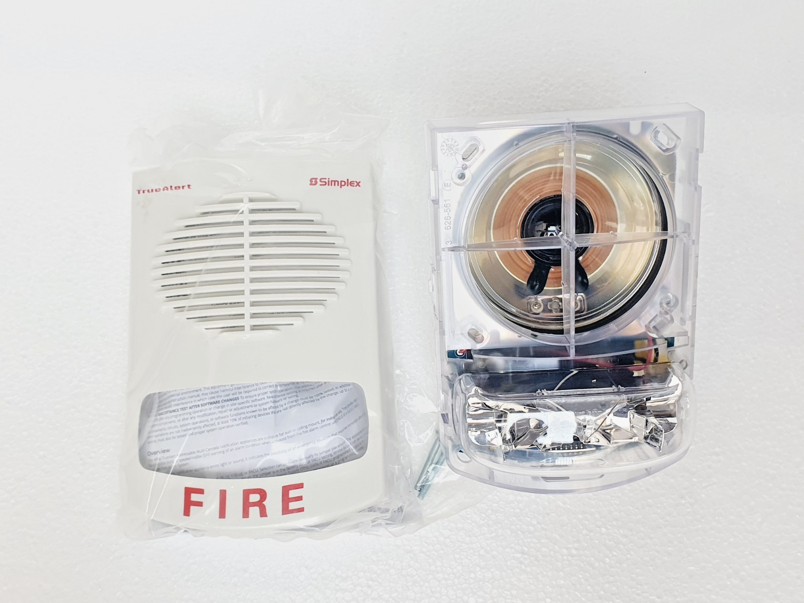 SIMPLEX 4906-9253 Fire Alarm Wall Speaker Strobe , Visual Audible Signal # NEW